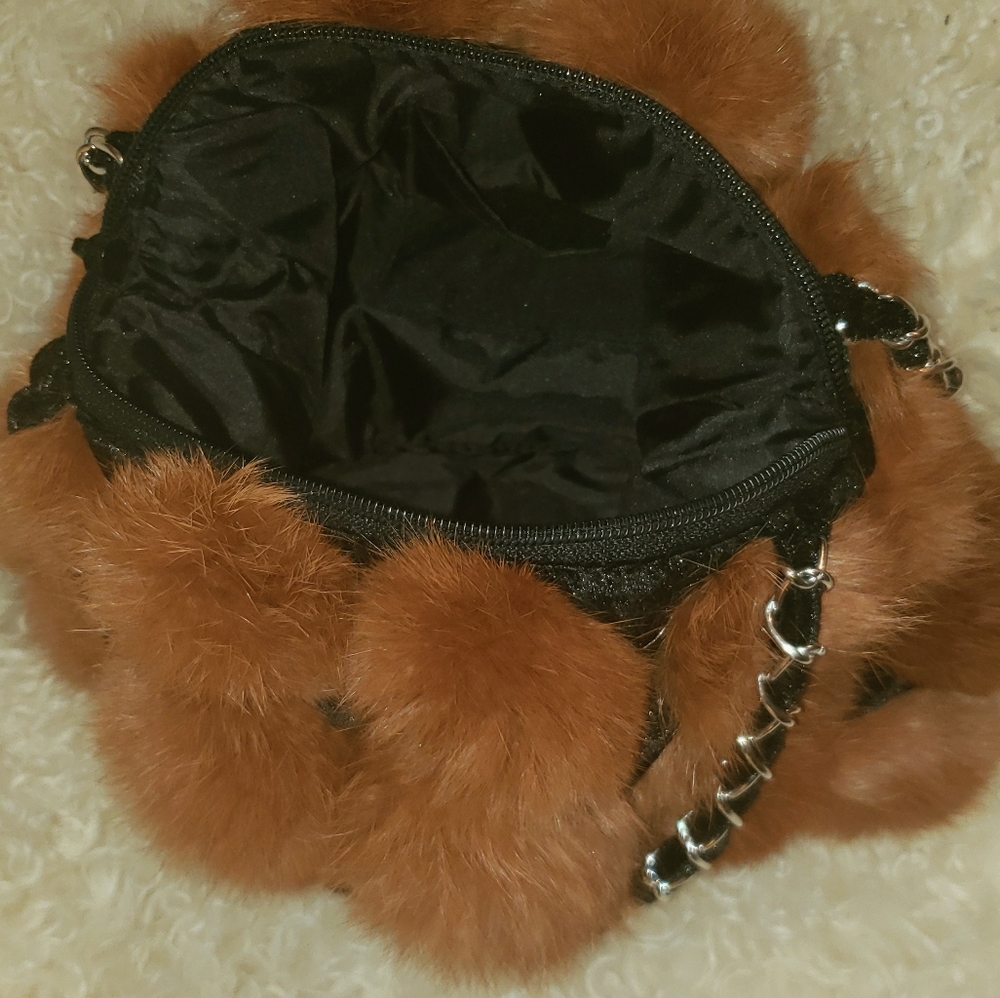 Genuine Rabbit Fur Handbag - Picture 4 of 4